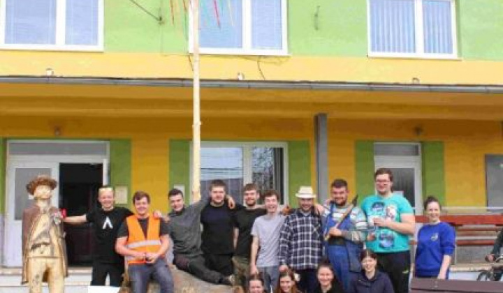 2. fotografia fotogalérie Stavanie mája 2022