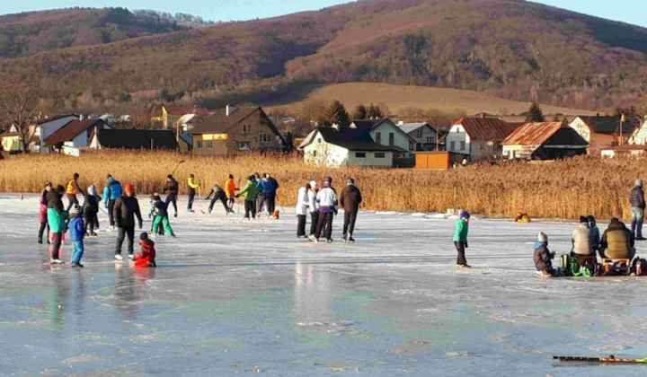 11. fotografia fotogalérie Klzisko na rybníku január 2022