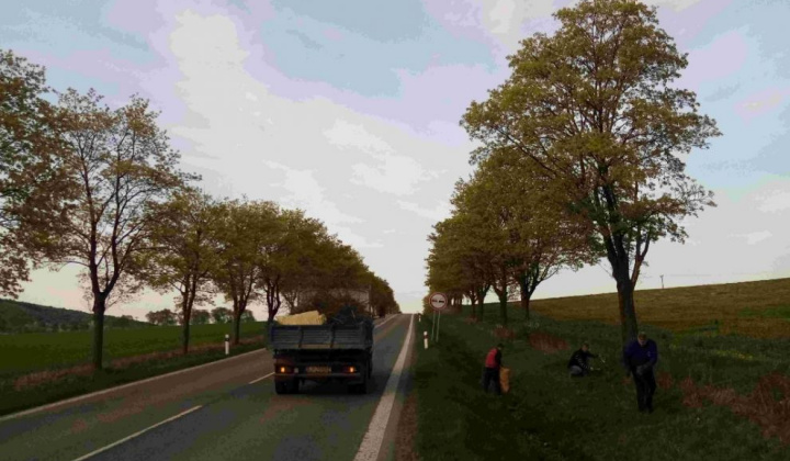 6. fotografia fotogalérie Vedenie obce brigáduje