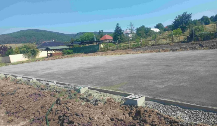 11. fotografia fotogalérie Výstavba multifunkčného ihriska 2022