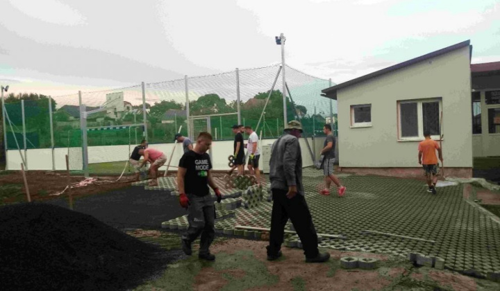 23. fotografia fotogalérie Výstavba multifunkčného ihriska 2022